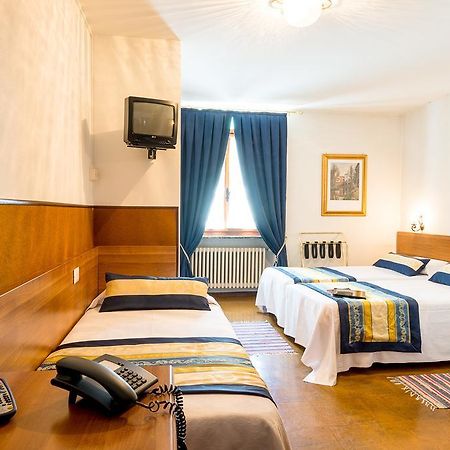 Albergo Altavilla Tirano Rom bilde