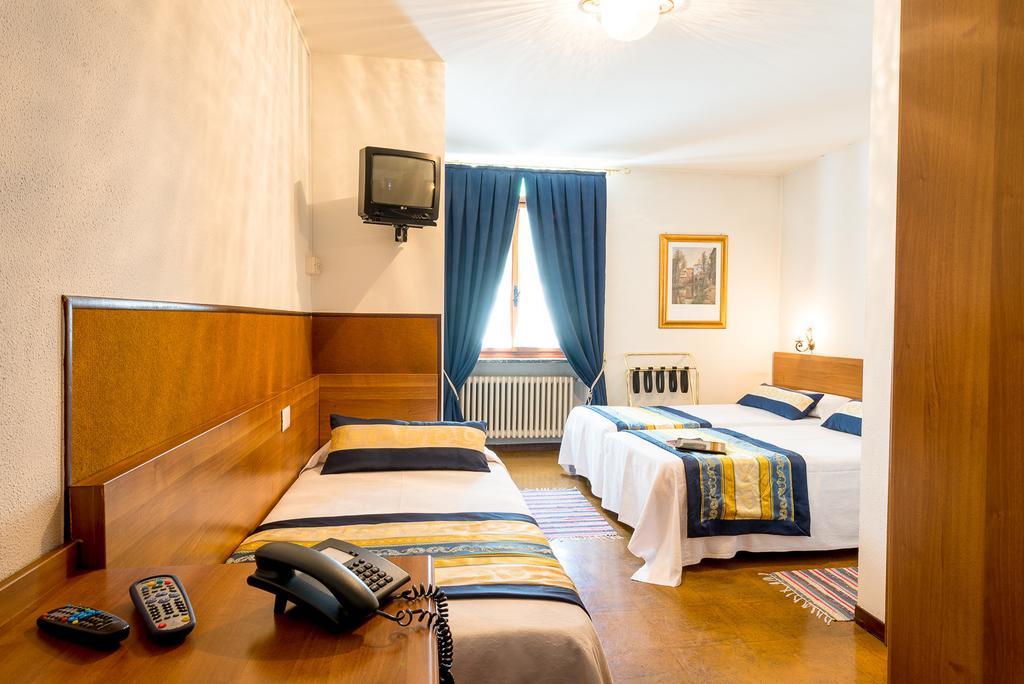 Albergo Altavilla Tirano Rom bilde